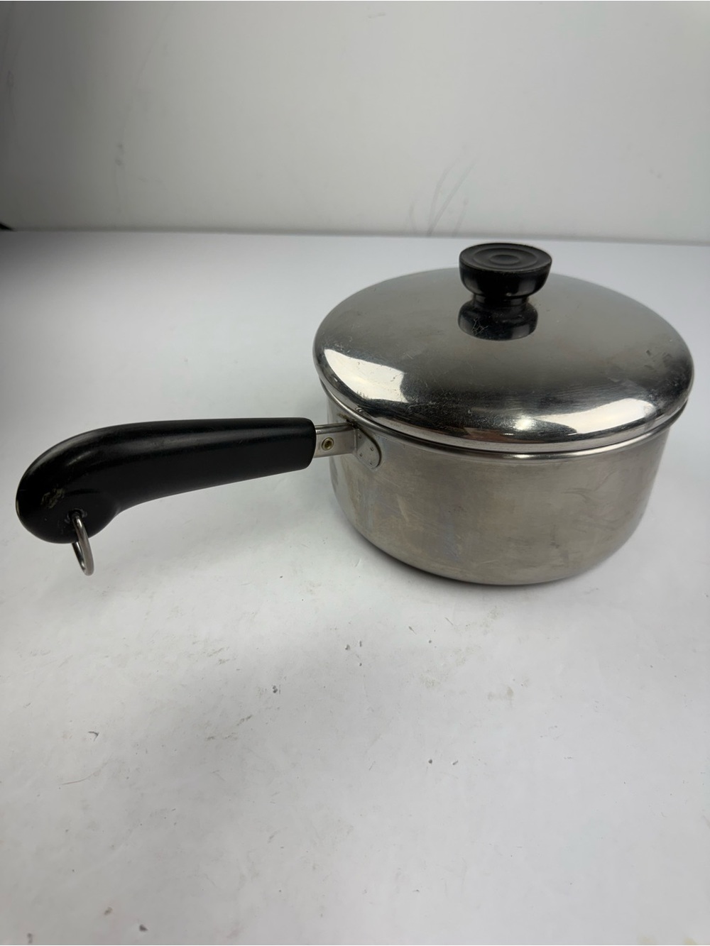 Revereware 2 Qt. Stock Pot with Lid Silver Bottom 1801